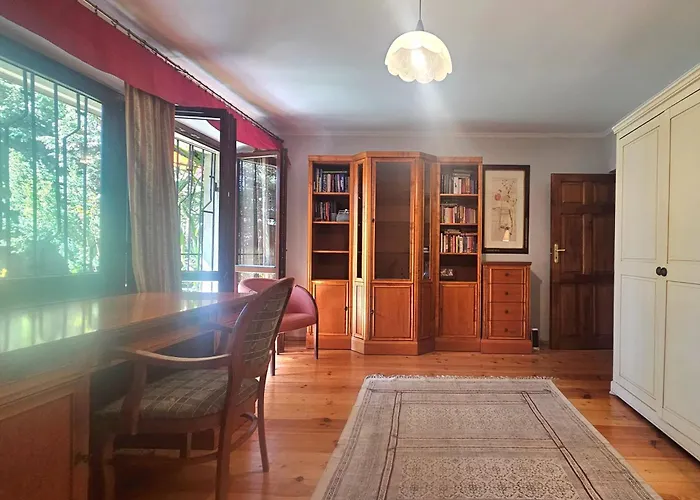 Park Apartment